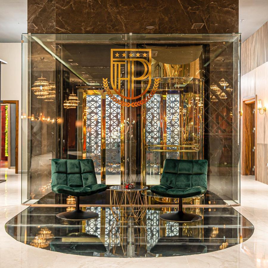Palace Hotel & Spa Kosovska Mitrovica Luaran gambar