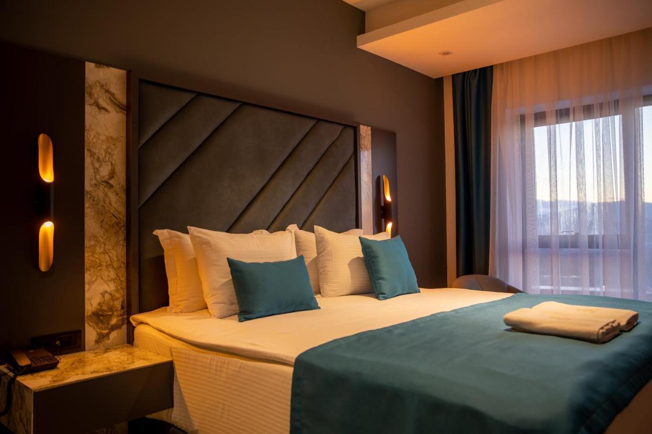 Palace Hotel & Spa Kosovska Mitrovica Luaran gambar