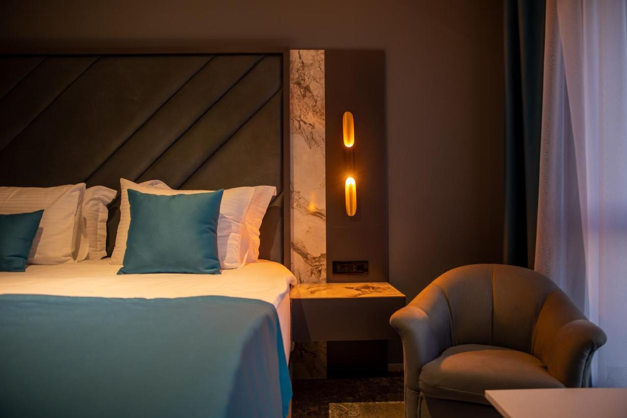 Palace Hotel & Spa Kosovska Mitrovica Luaran gambar