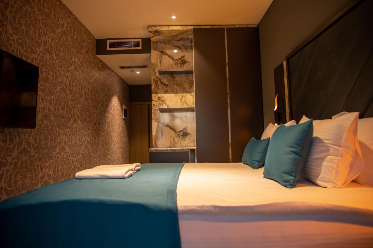 Palace Hotel & Spa Kosovska Mitrovica Luaran gambar