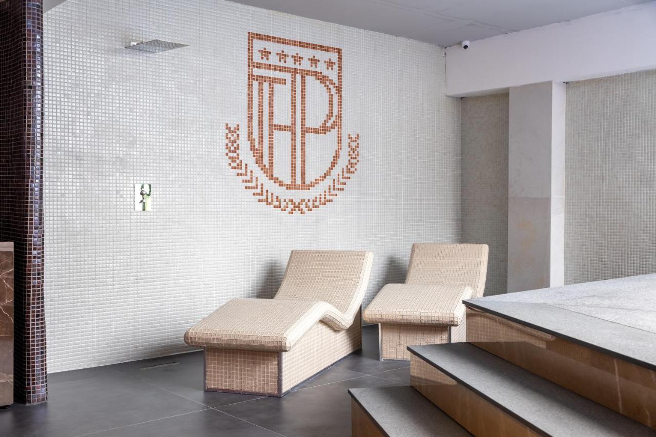 Palace Hotel & Spa Kosovska Mitrovica Luaran gambar
