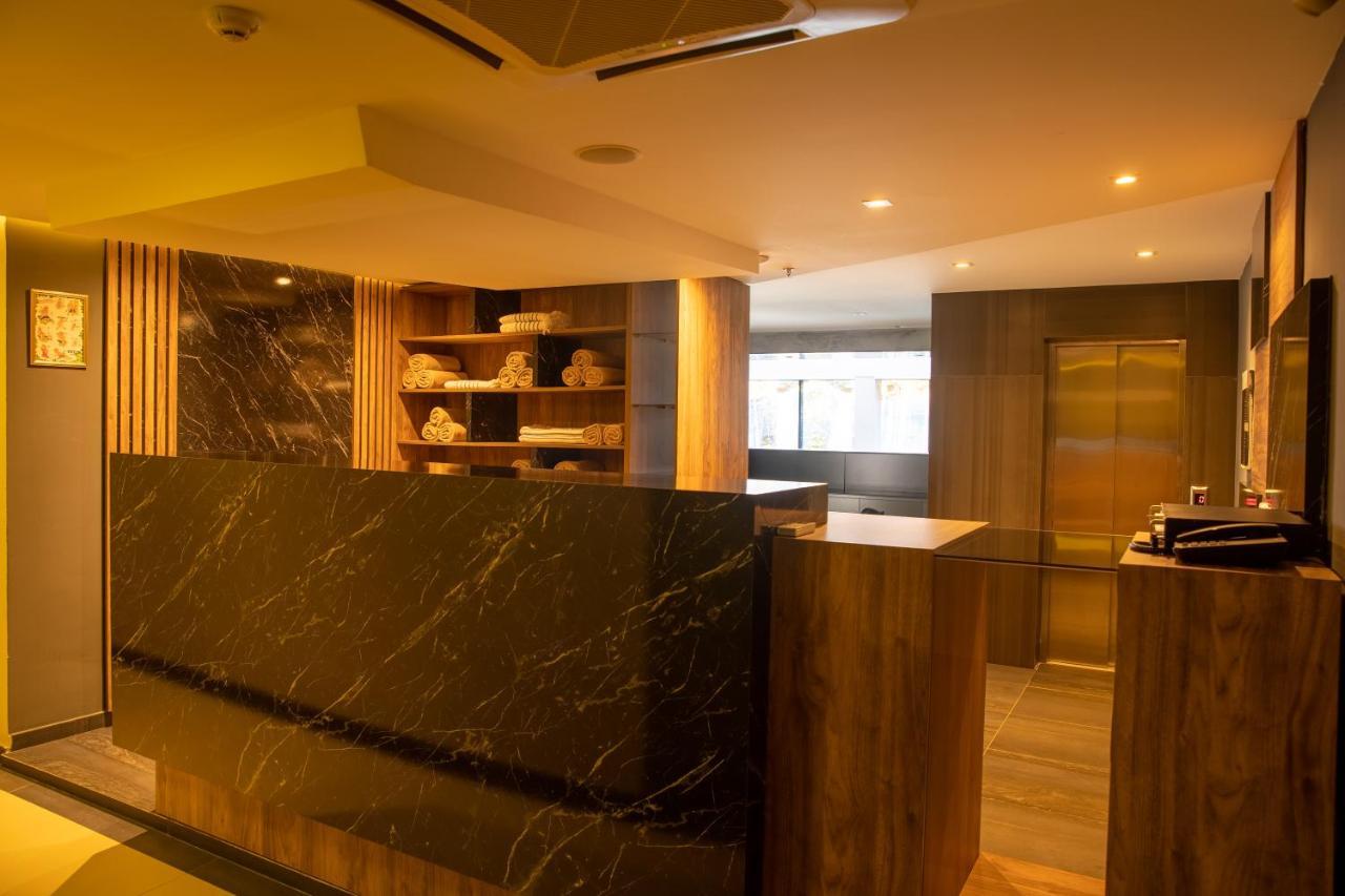 Palace Hotel & Spa Kosovska Mitrovica Luaran gambar