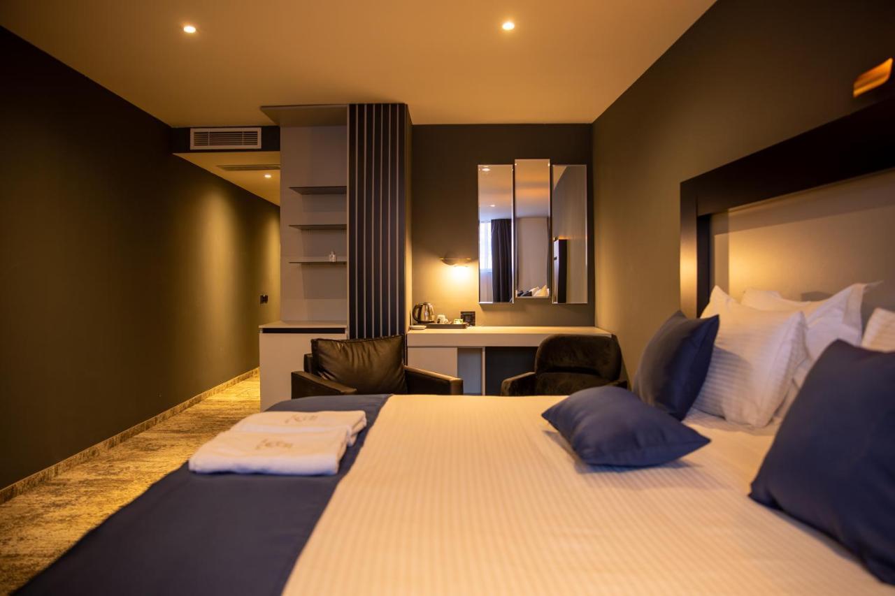 Palace Hotel & Spa Kosovska Mitrovica Luaran gambar