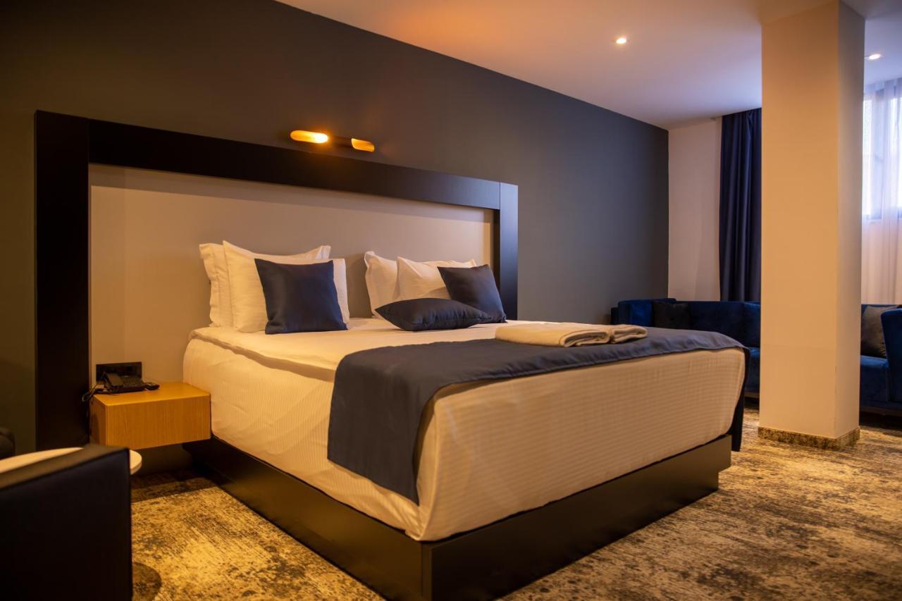 Palace Hotel & Spa Kosovska Mitrovica Luaran gambar